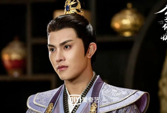 Кадр из дорамы Молодой мастер Цин Чэн