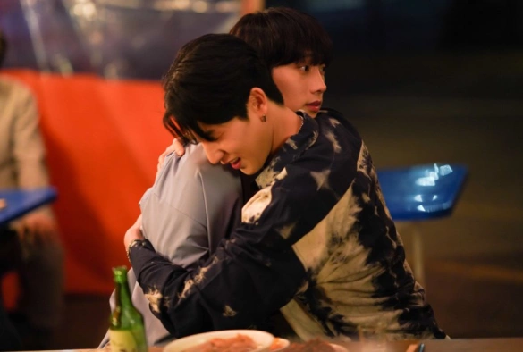 Кадр из дорамы За кадром