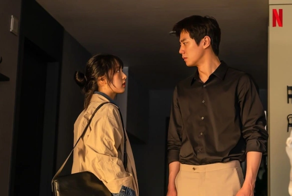 Кадр из дорамы Любовь на поводке