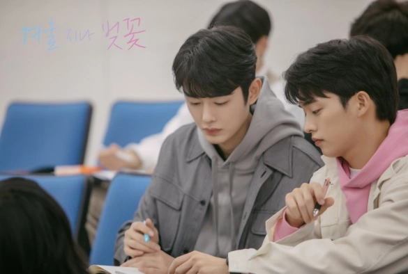 Кадр из дорамы Цветение вишни после зимы