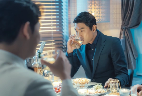 Кадр из дорамы Брачная лирика 3 сезон