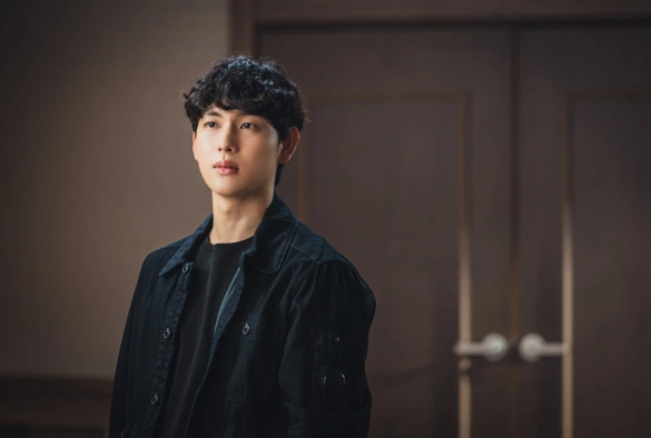 Кадр из дорамы Трейсер 2 сезон