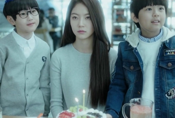 Кадр из дорамы Круг