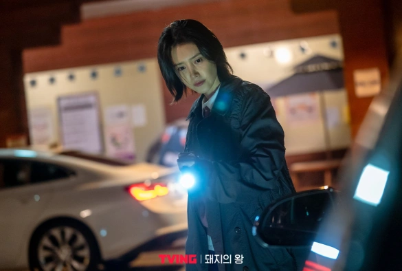 Кадр из дорамы Король свиней