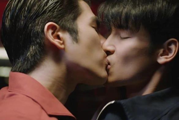 Кадр из дорамы КиннПорш