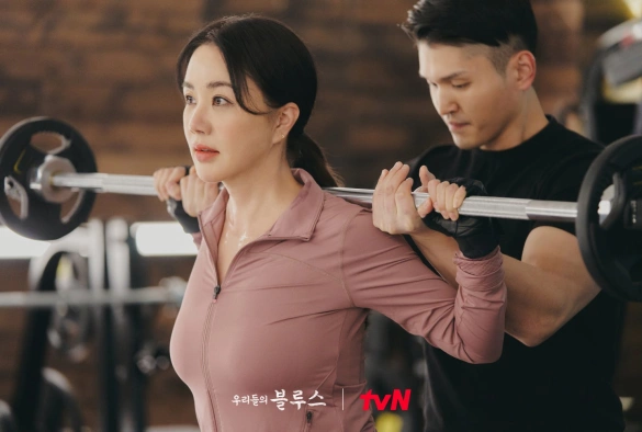 Кадр из дорамы Наш блюз