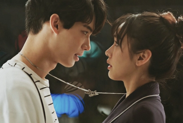 Кадр из дорамы Дьявольская сестра