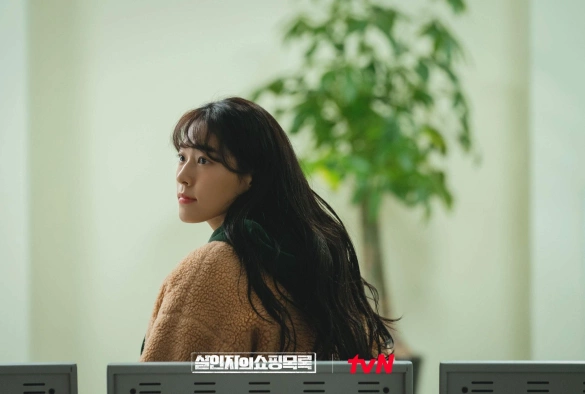 Кадр из дорамы Список покупок убийцы