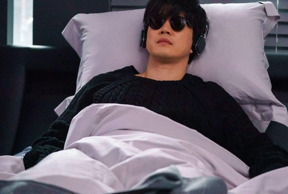 Кадр из дорамы Поцелуй шестого чувства