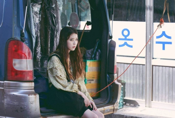 Кадр из дорамы Брокер