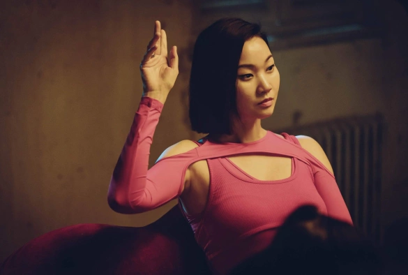 Кадр из дорамы Бумажный дом: Корея (1 часть)