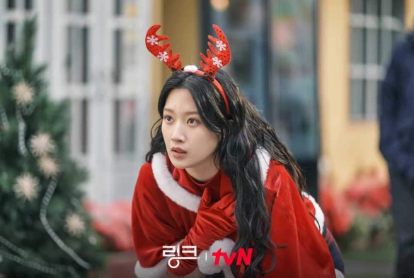 Кадр из дорамы Связь