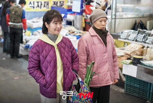 Кадр из дорамы Связь