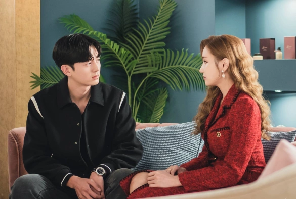 Кадр из дорамы Спонсор