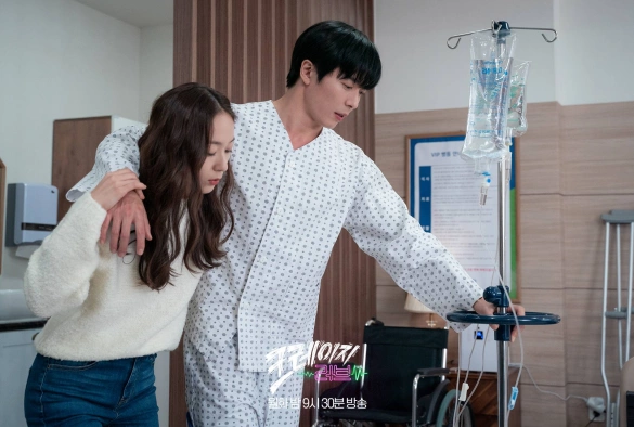 Кадр из дорамы Безумная любовь