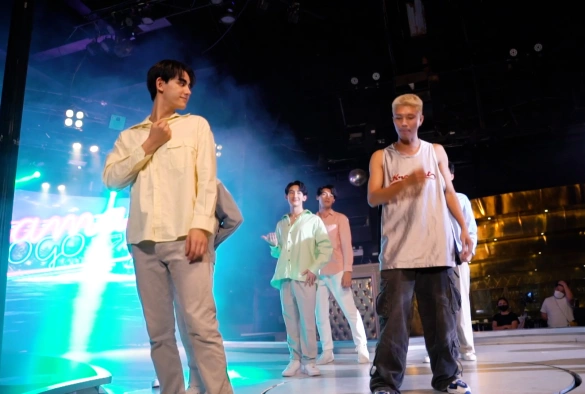 Кадр из дорамы Бар "Мама Gogo"