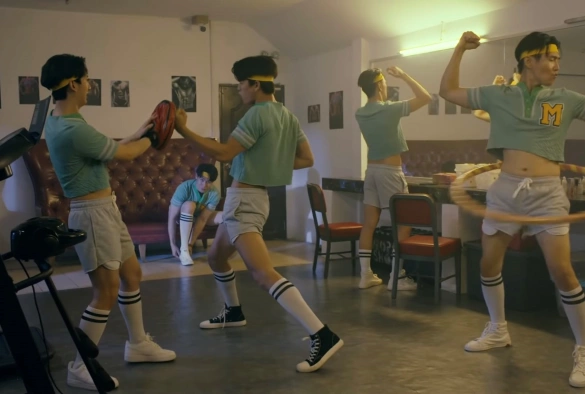 Кадр из дорамы Бар "Мама Gogo"