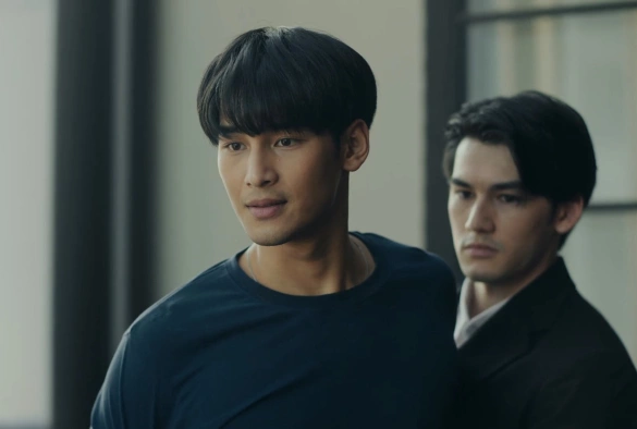 Кадр из дорамы КиннПорш