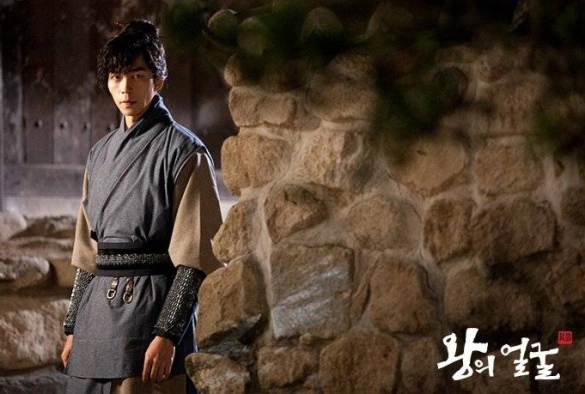 Кадр из дорамы Лицо короля