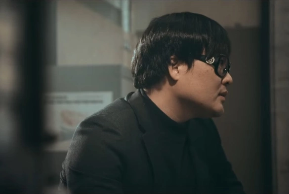 Кадр из дорамы Ад в сети: Разоблачение интернет-кошмара