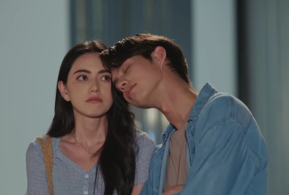 Кадр из дорамы Астрофил