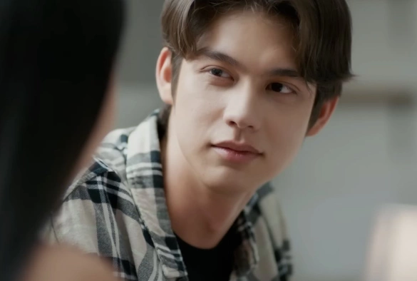 Кадр из дорамы Астрофил