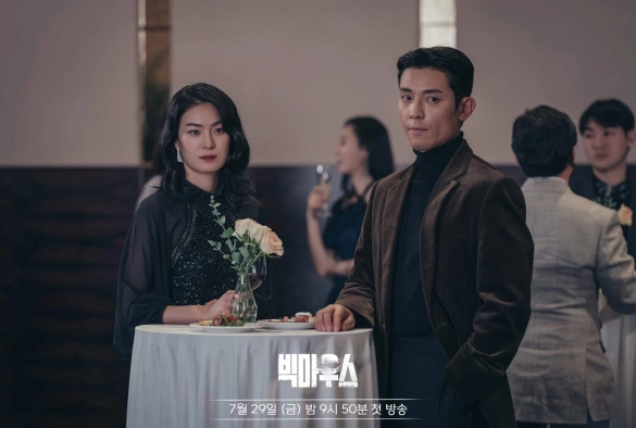 Кадр из дорамы Болтун