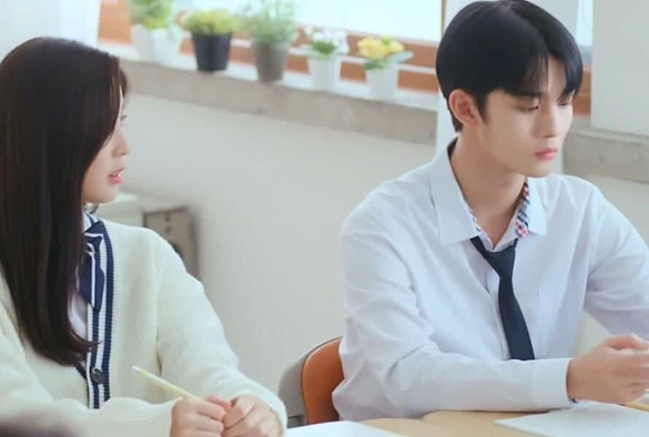 Кадр из дорамы Аккаунт удалён