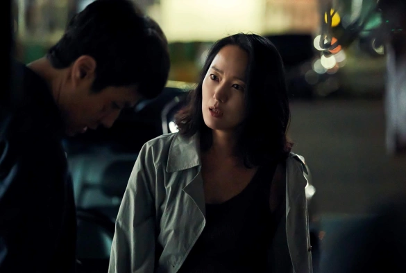 Кадр из дорамы Образцовая семья