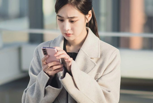 Кадр из дорамы Горящие муравьи