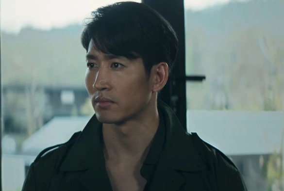 Кадр из дорамы Нас разделяет 180-й меридиан