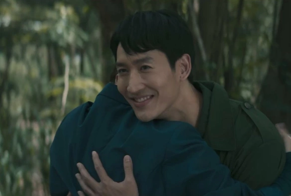 Кадр из дорамы Нас разделяет 180-й меридиан