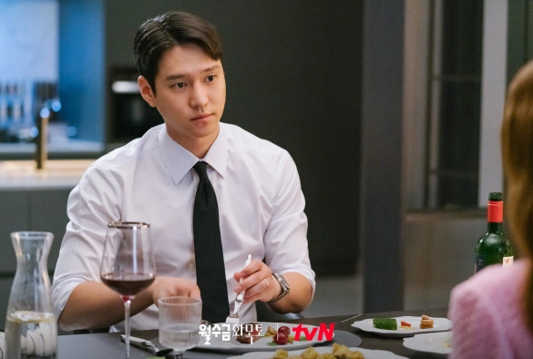 Кадр из дорамы Любовь по контракту