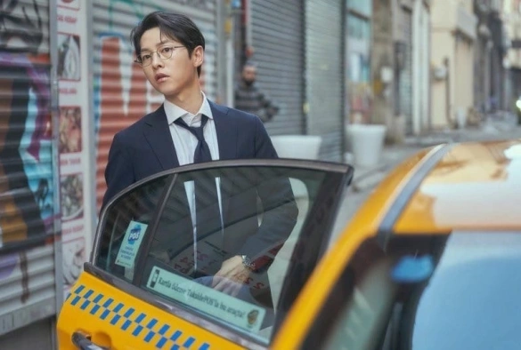 Кадр из дорамы Младший сын семьи чеболей