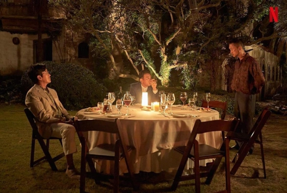 Кадр из дорамы Суринам