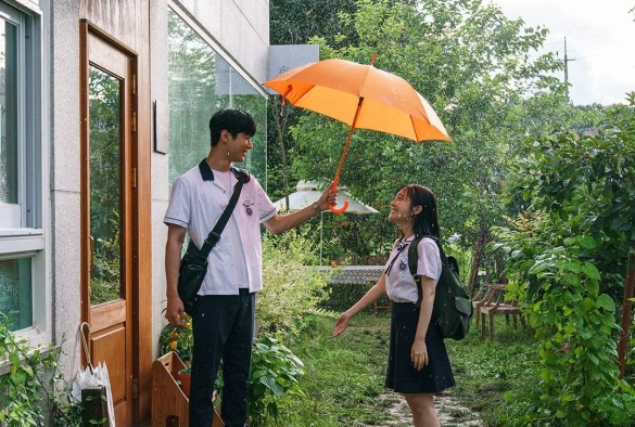 Кадр из дорамы Сезоны цветения