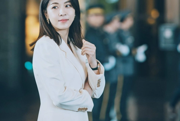 Кадр из дорамы Выход на бис