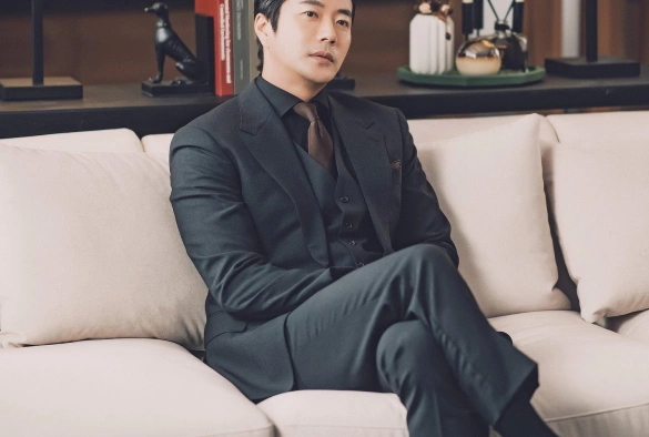 Кадр из дорамы Выход на бис