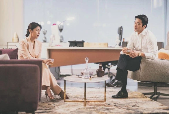 Кадр из дорамы Выход на бис