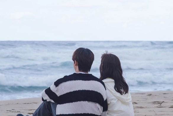 Кадр из дорамы Высоко парящая бабочка