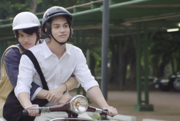 Кадр из дорамы Потому что мы (всё ещё) вместе