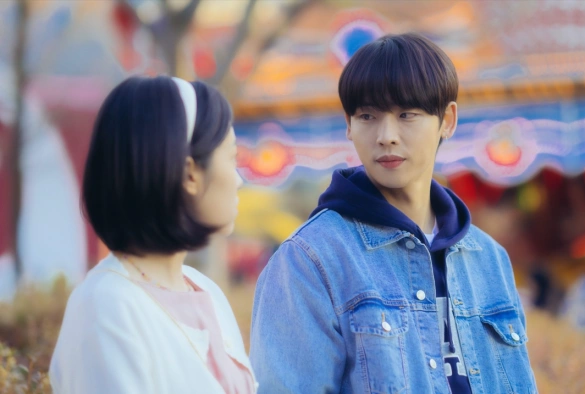 Кадр из дорамы Девушка из 20 века