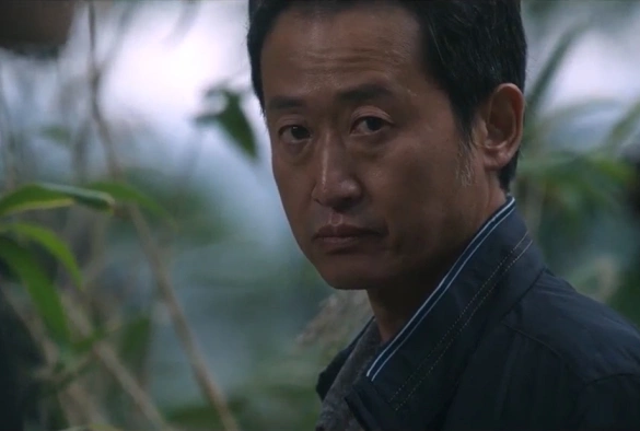 Кадр из дорамы Теневой детектив