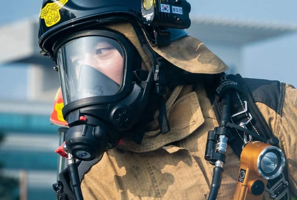 Кадр из дорамы Полицейский участок рядом с пожарной станцией 1 сезон