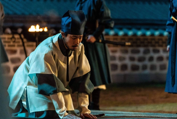 Кадр из дорамы Сова