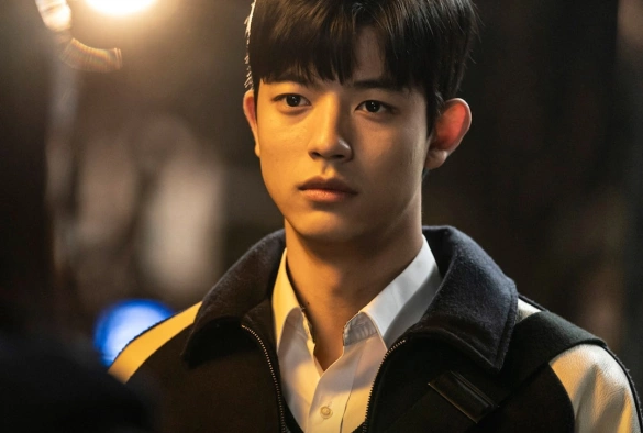 Кадр из дорамы Месть от третьего лица