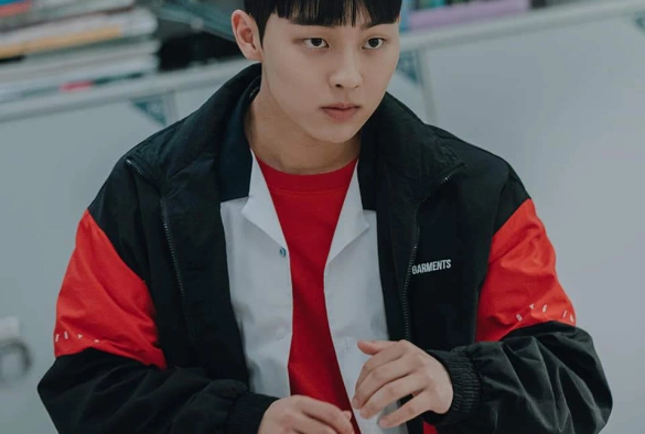 Кадр из дорамы Слабый герой 1 сезон