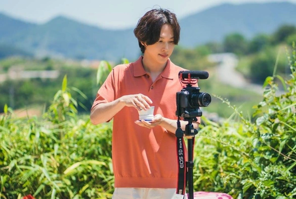 Кадр из дорамы Я ничего не хочу делать