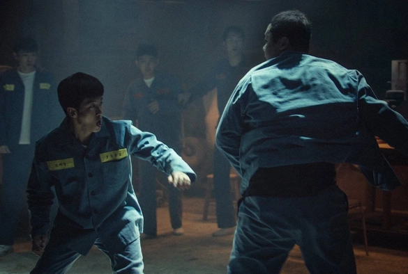 Кадр из дорамы Акула: Начало