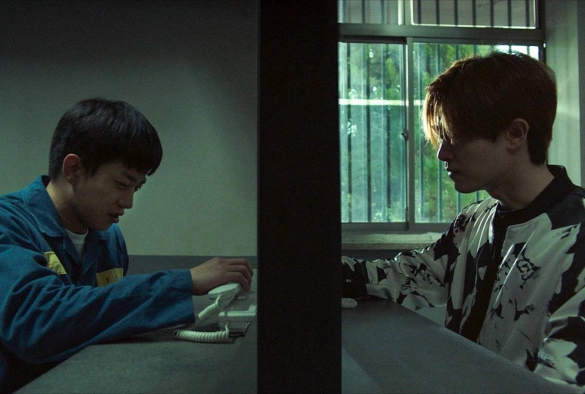 Кадр из дорамы Акула: Начало